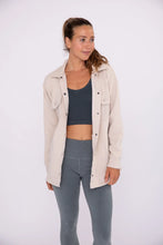 Load image into Gallery viewer, Snap-On Shacket with Pockets - Natural
