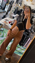 Load image into Gallery viewer, Belt bag / Fanny Pack
