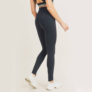 Mono B High-waist Yoga Pant w/ Pockets - Black